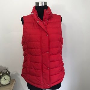 NWT GAP Women’s Puffer Vest